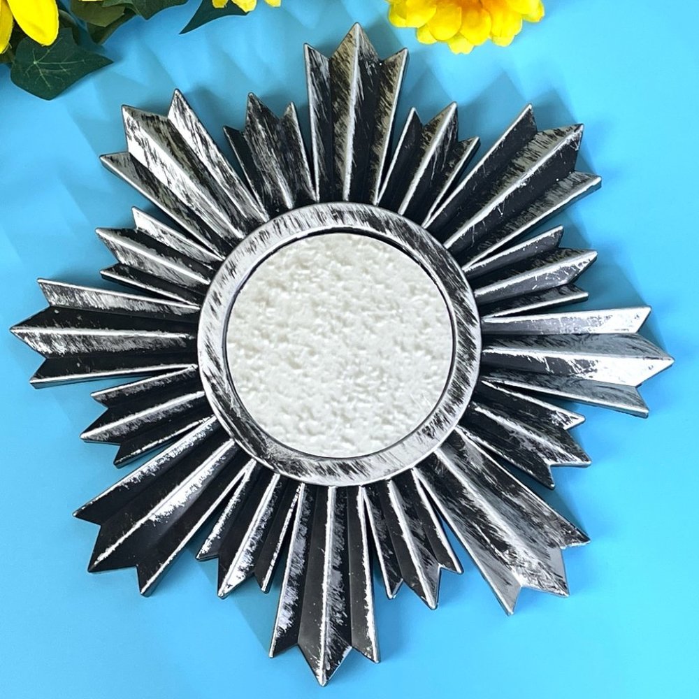 Cute Starburst Accent Mirror Brushed Silver Finish Home Wall Hanging Decor